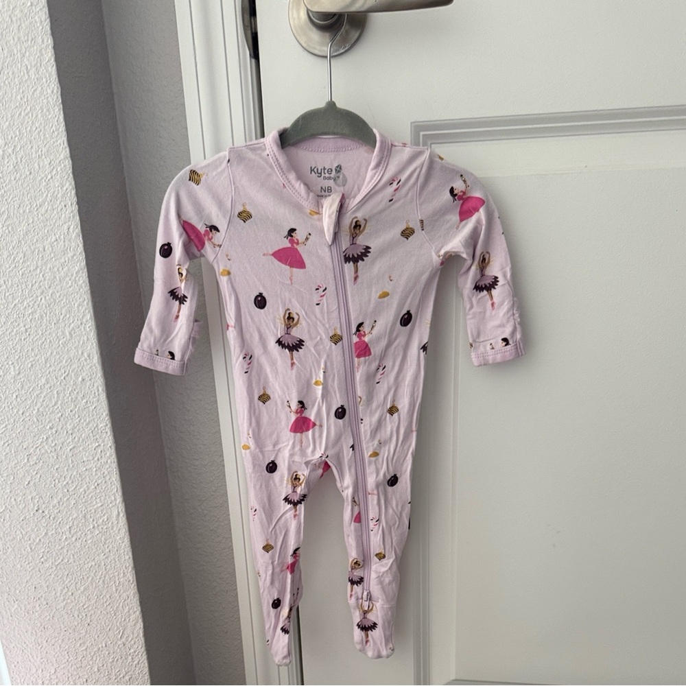 Kyte BABY pink nutcracker newborn pajamas